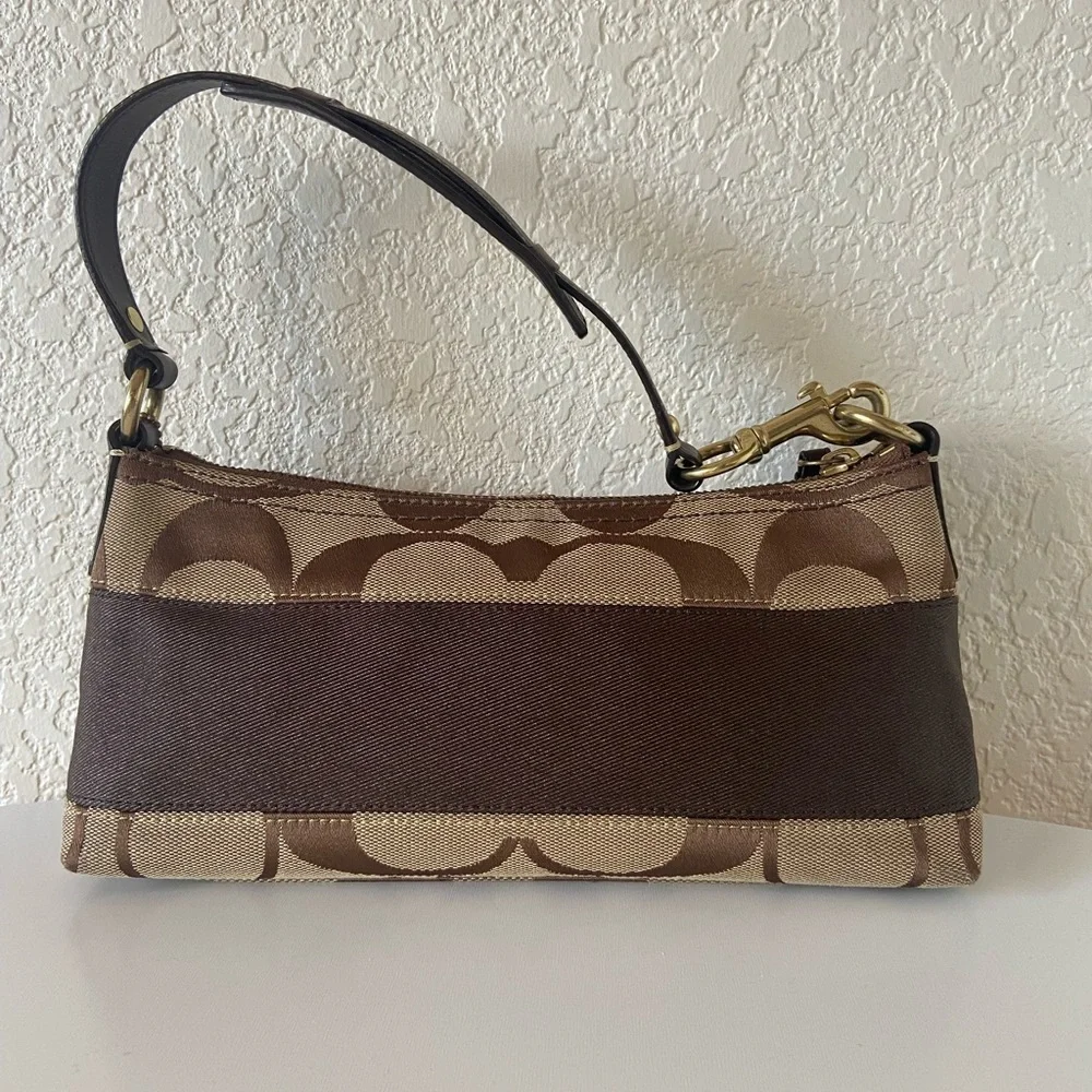 Y2K Signature Coach Brown & Tan Bag - Picture 2 of 9
